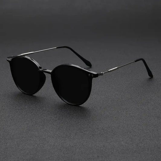 Midnight Classic – Round Blackout Sunglasses