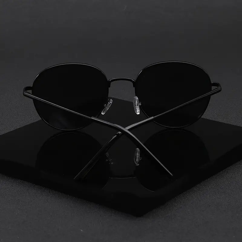 Noir Eclipse Shades – Ultra-Slim Metal Frame with Deep-Tinted Lenses