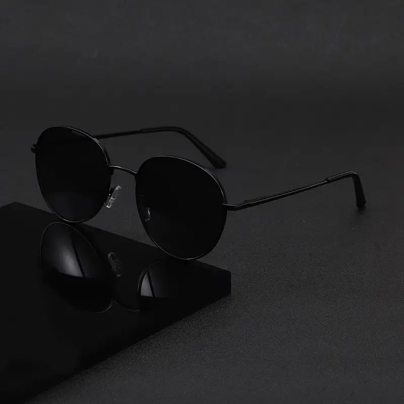 Noir Eclipse Shades – Ultra-Slim Metal Frame with Deep-Tinted Lenses