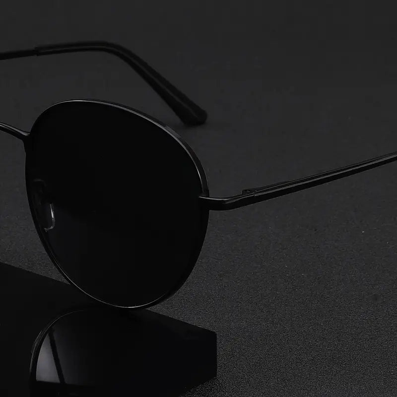 Noir Eclipse Shades – Ultra-Slim Metal Frame with Deep-Tinted Lenses