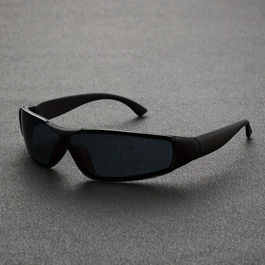 Phantom Wrap Shades – Stealth Blackout with Sleek Wraparound