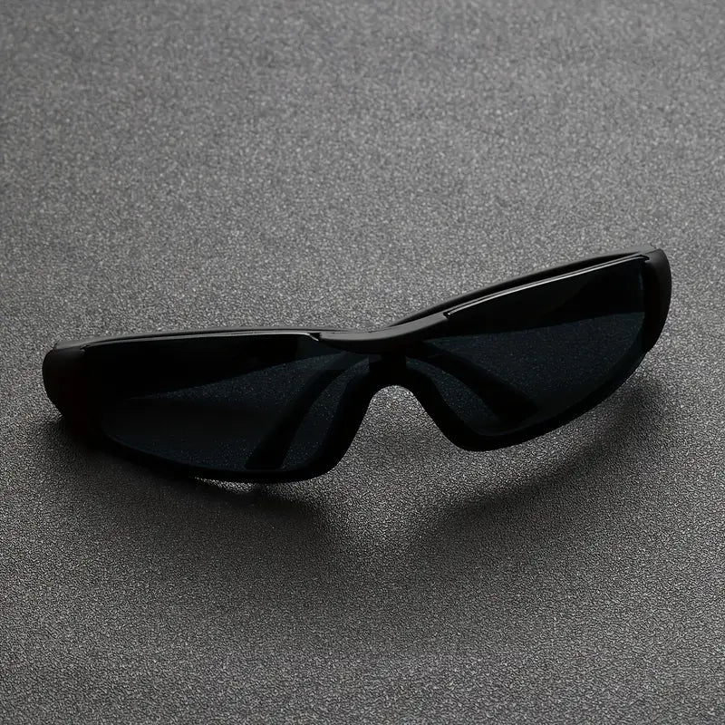 Phantom Wrap Shades – Stealth Blackout with Sleek Wraparound