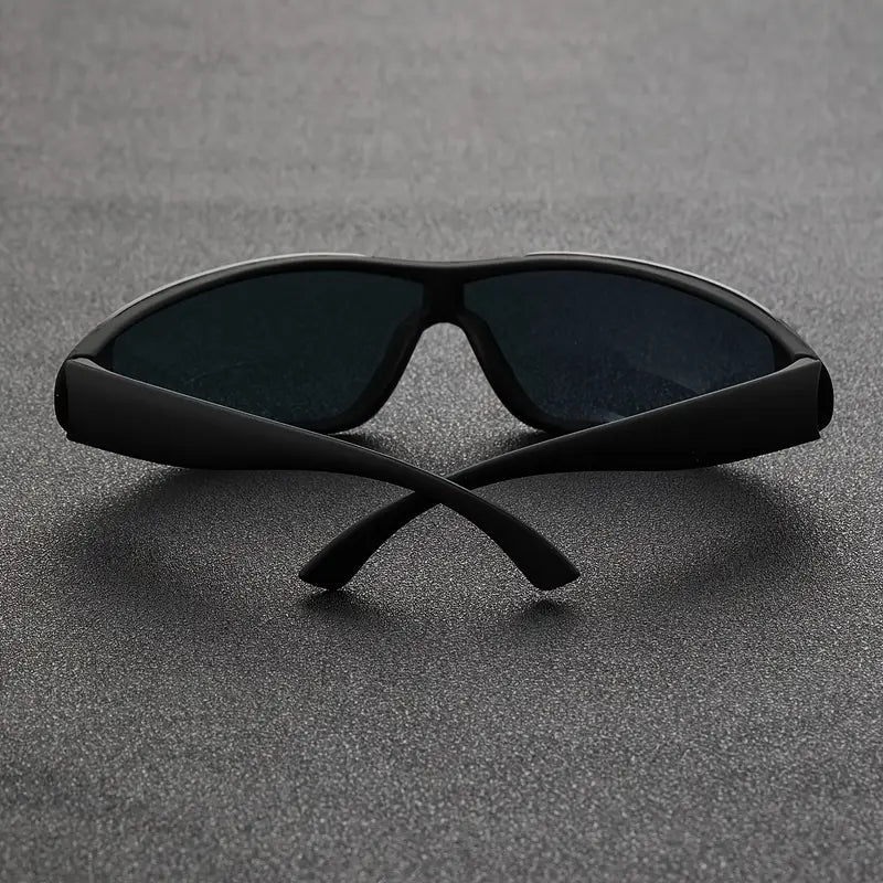 Phantom Wrap Shades – Stealth Blackout with Sleek Wraparound